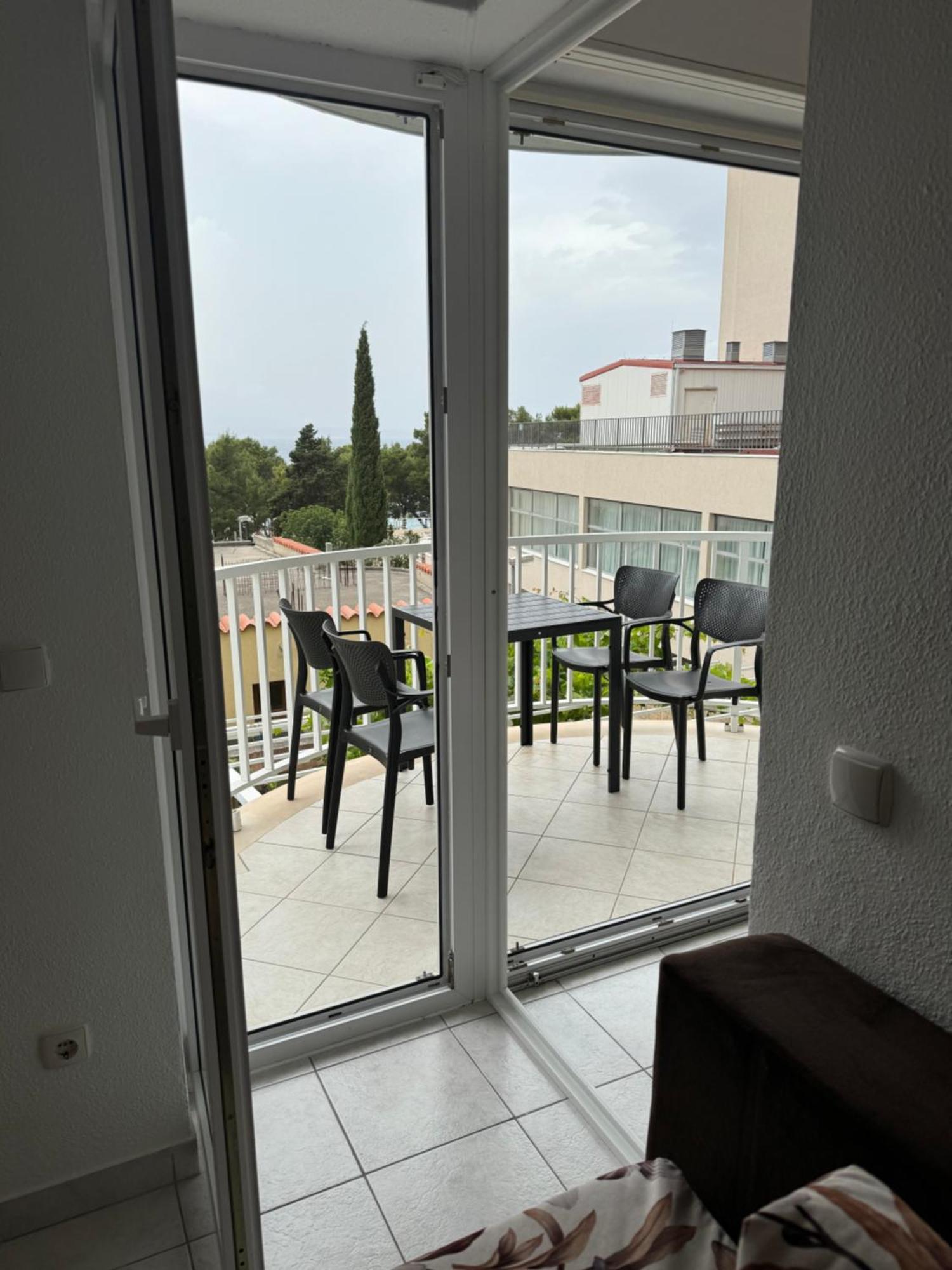 House 100M From The Beach With Free Parking And Breakfast Baška Voda Exteriér fotografie